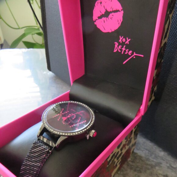 (#033) Betsey Johnson Glitter XOX w/ Rhinestone Women\'s Watch main image 9